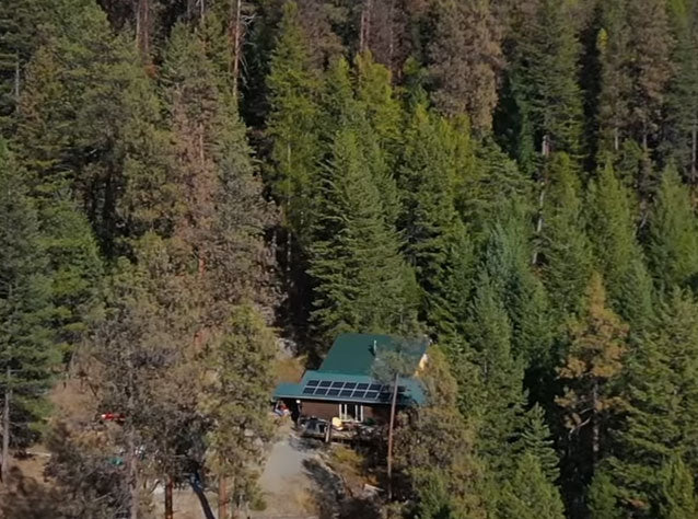 Victron off grid cabin kit